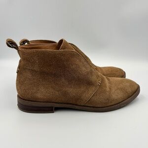 Franco Sarto Isolde suede pull on ankle books desert boots size 7M